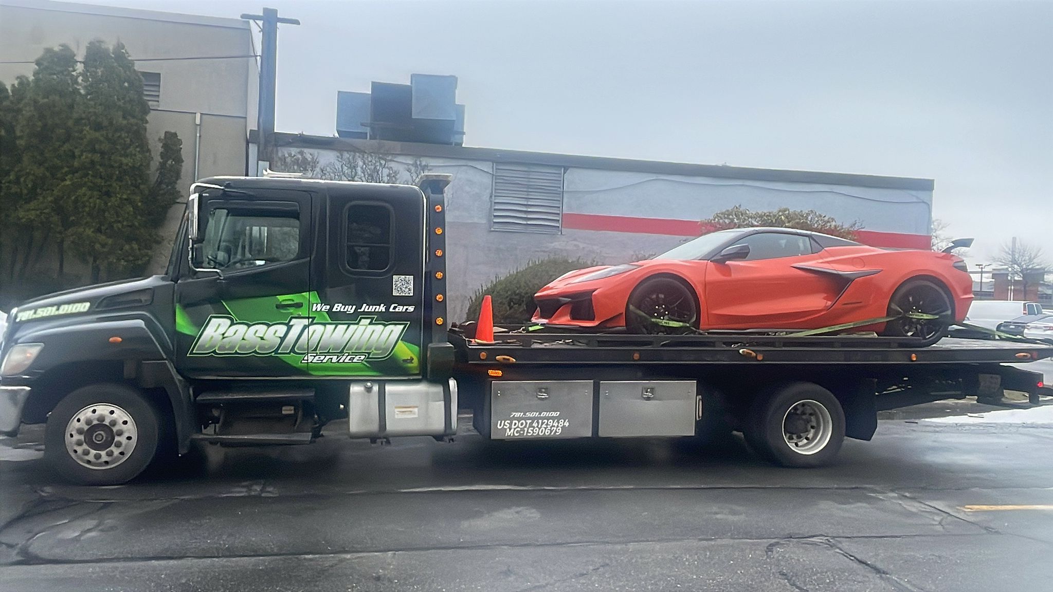 Atendimento operacional de towing da Bass Towing Service em Melrose